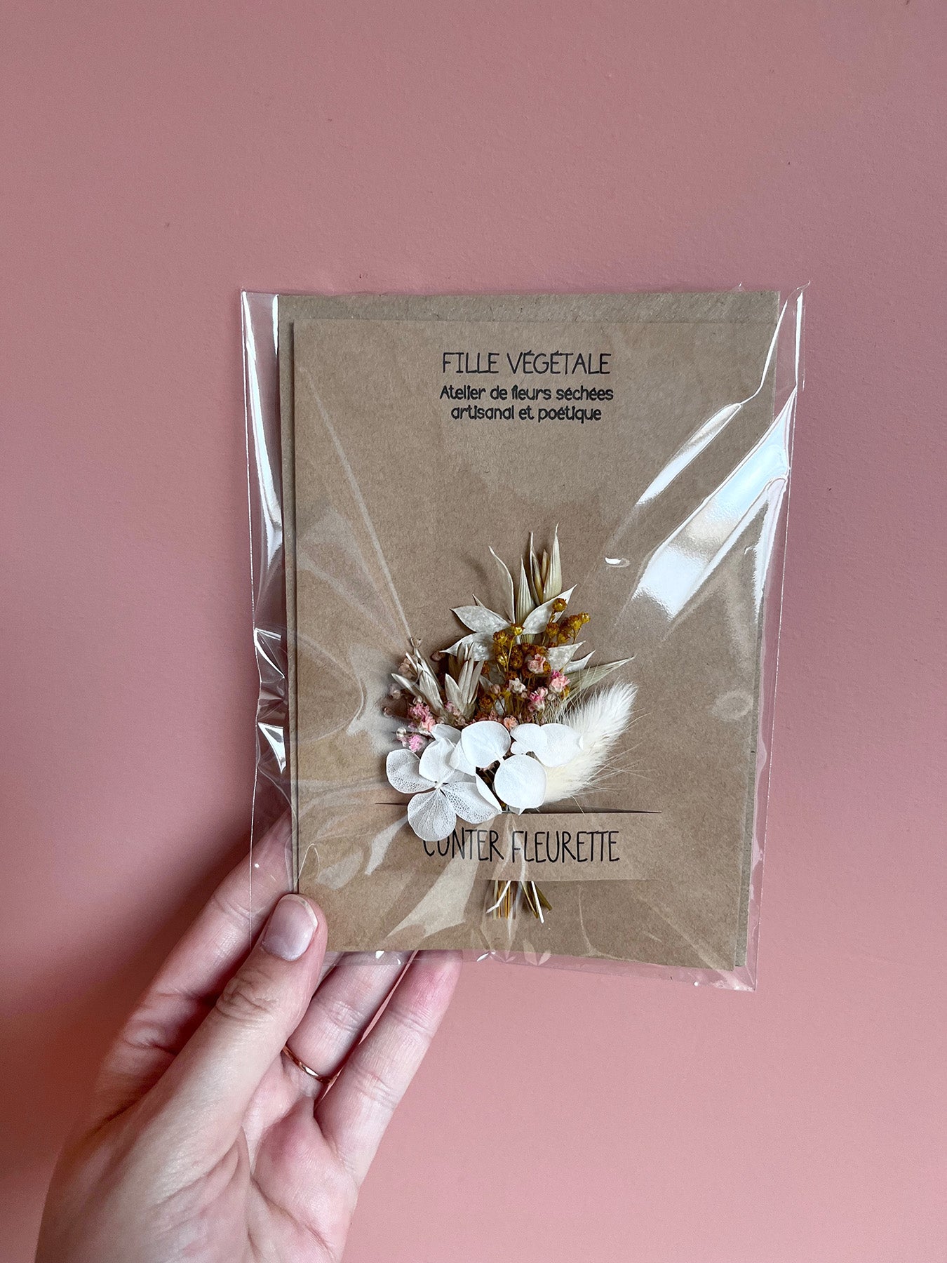 Carte à message personnalisable avec bouquet de fleurs séchées