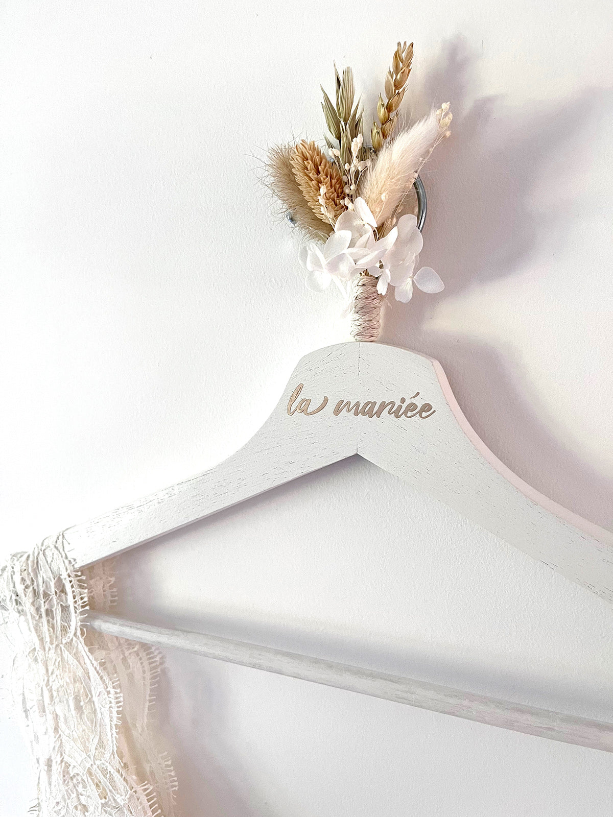 Cintre fleuri personnalisable