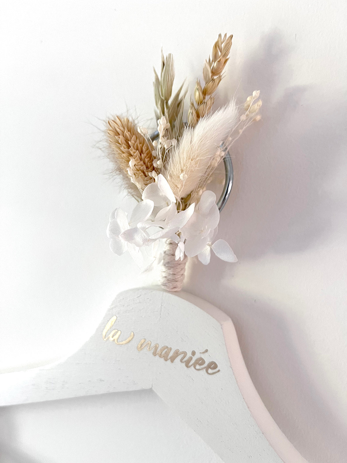 Cintre fleuri personnalisable