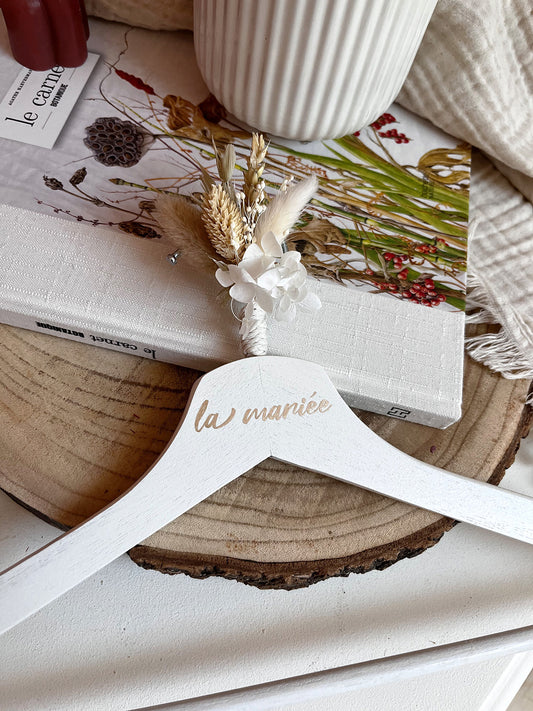 Cintre fleuri personnalisable