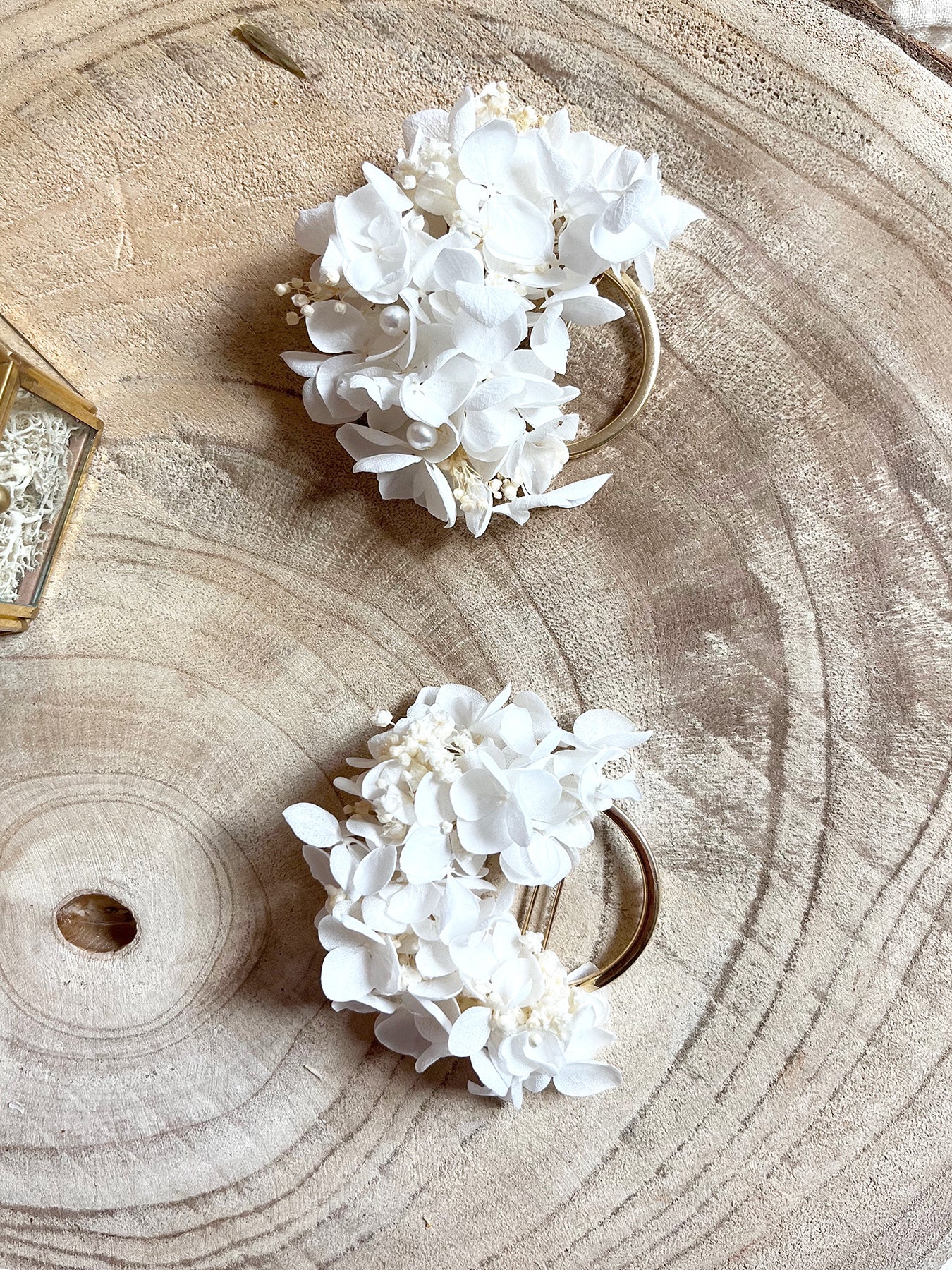 Barrette ronde en hortensia stabilisé HORTENSE