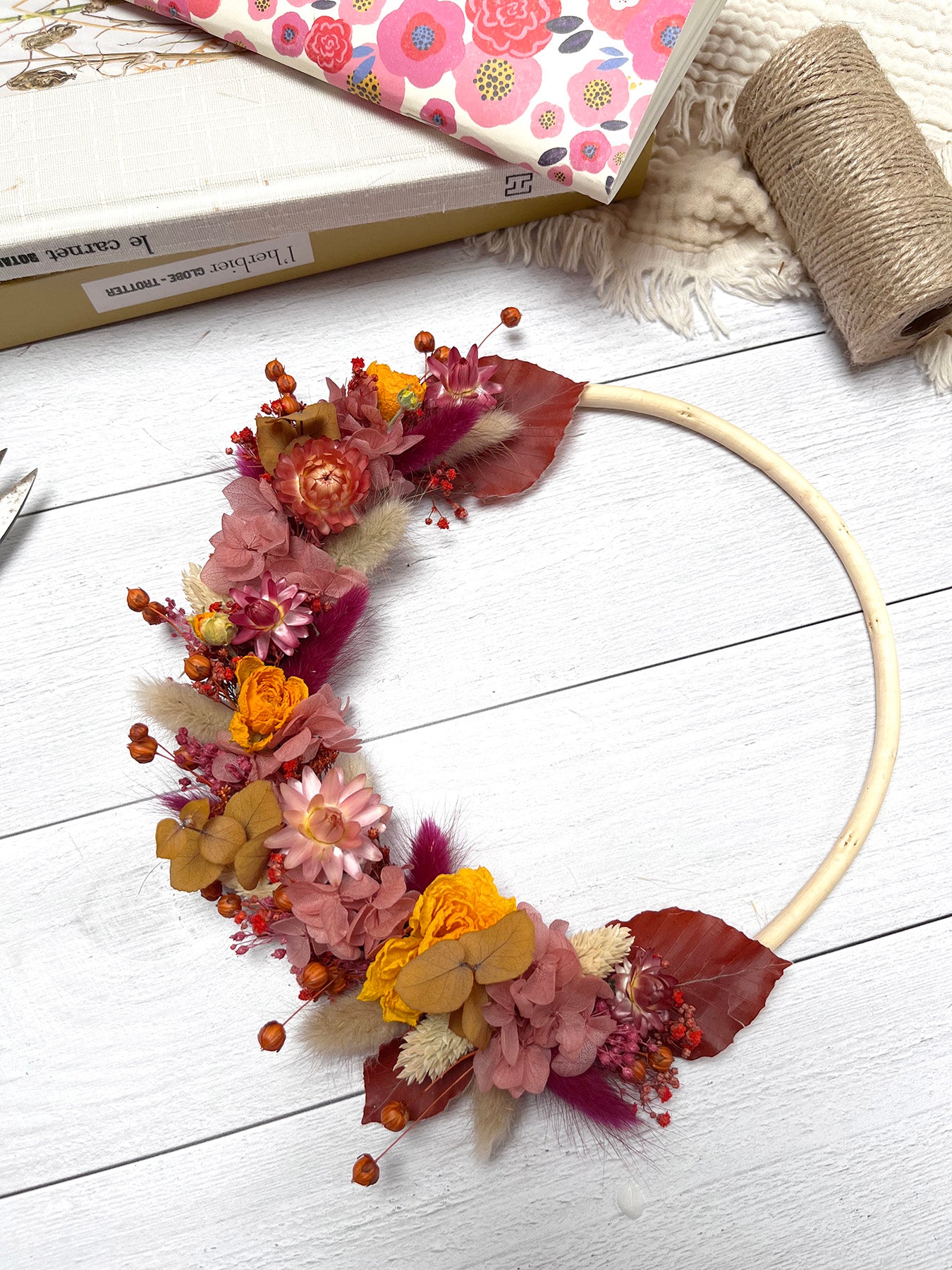 Couronne de fleurs séchées AZÉLIE