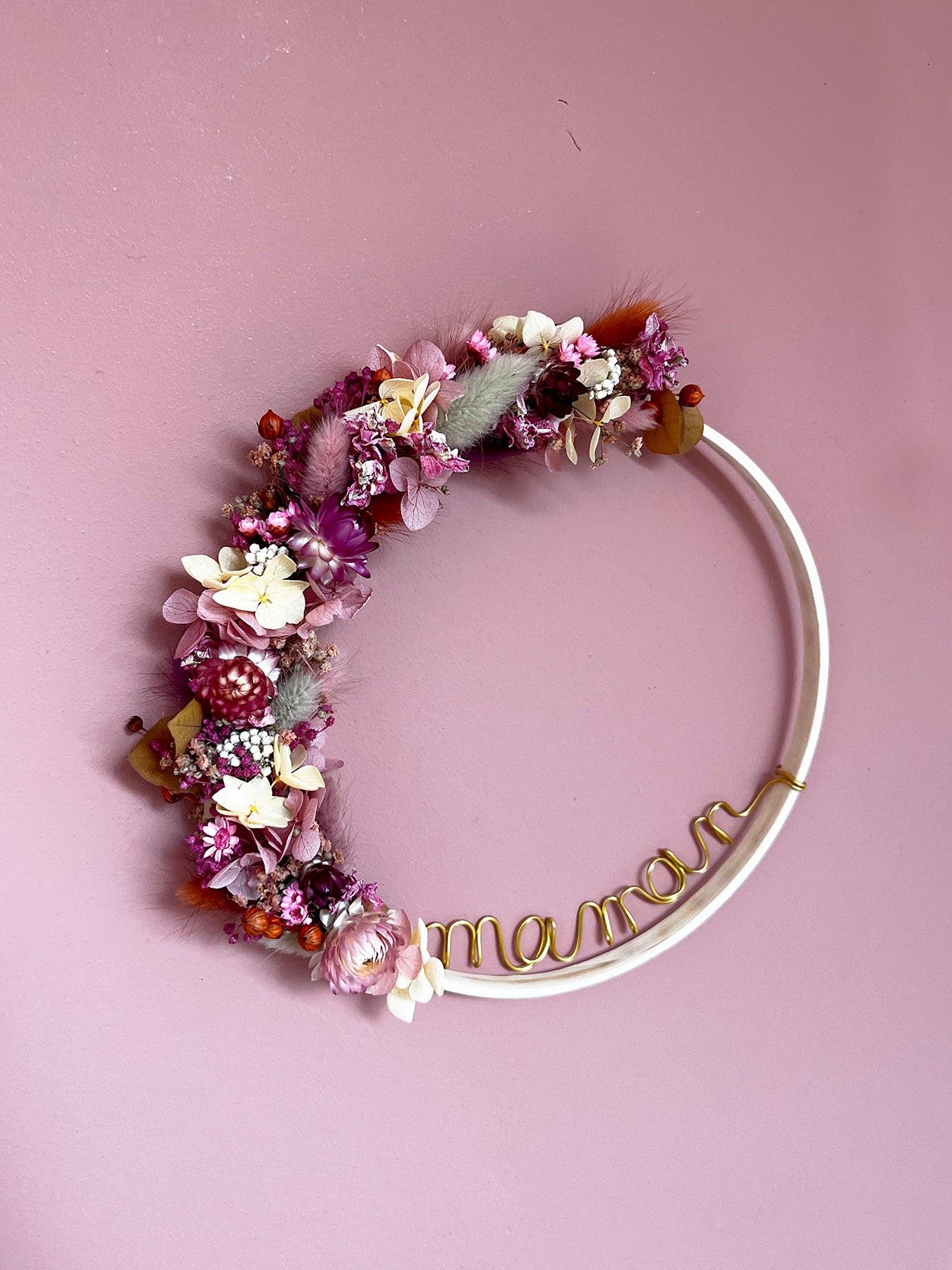 Couronne de fleurs séchées rose MAMAN