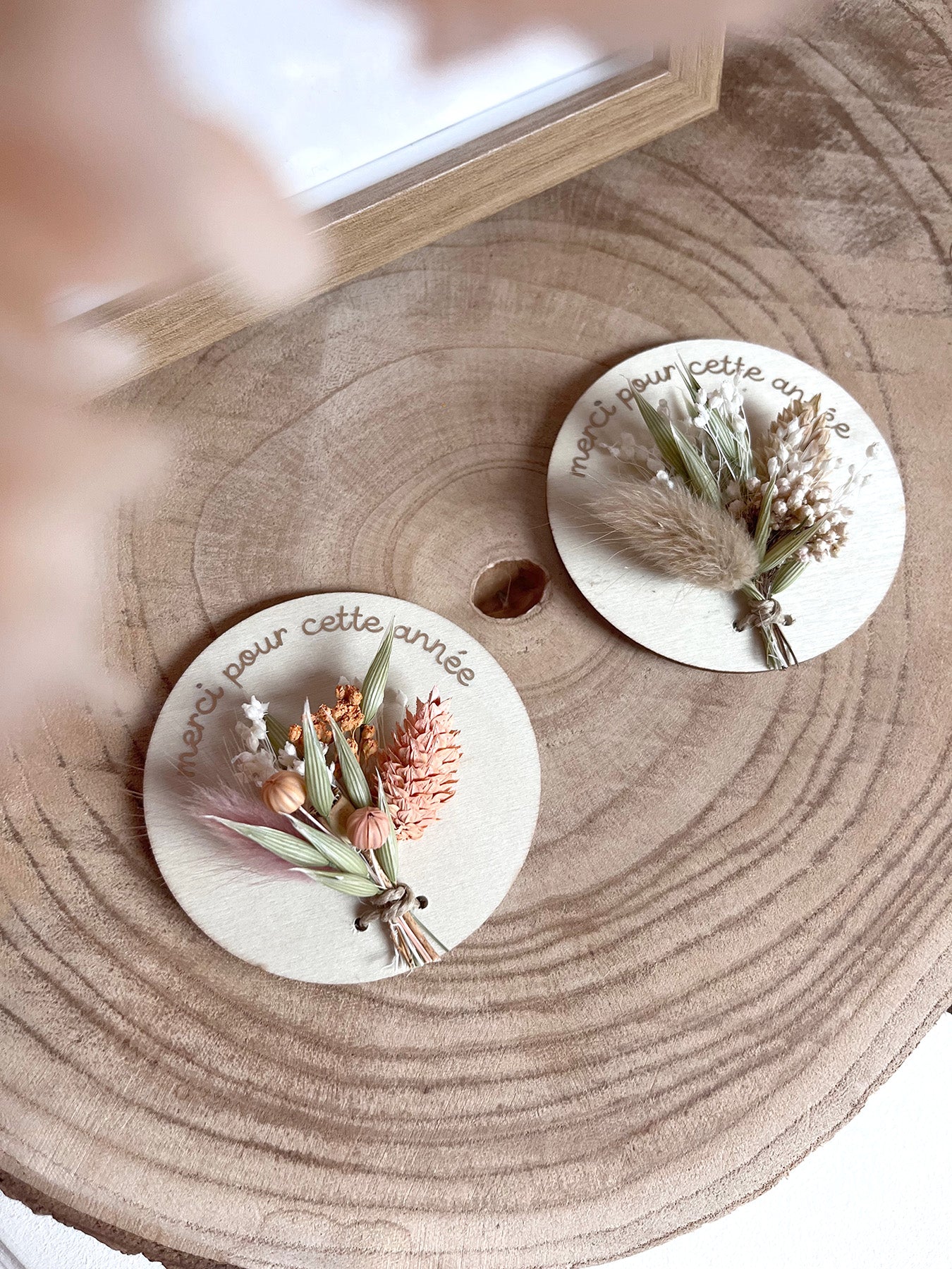 Magnet en bois rond "Merci pour cette année"
