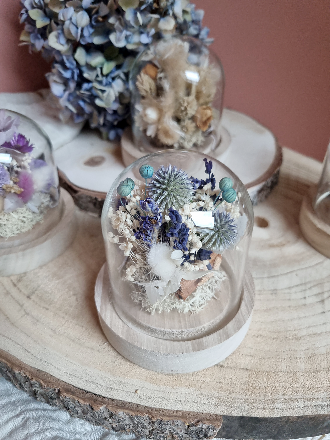 Cloche de fleurs séchées sur mesure
